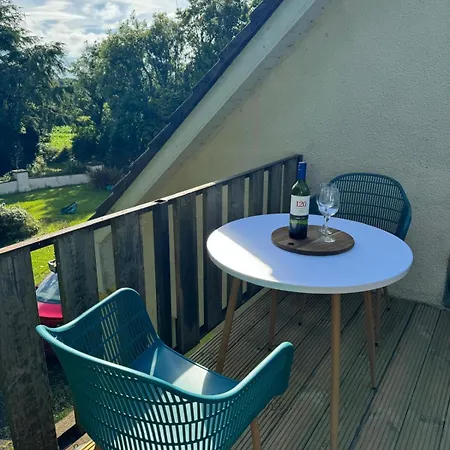 A Fantastic Hideaway In For 4 People With 2 Bedrooms