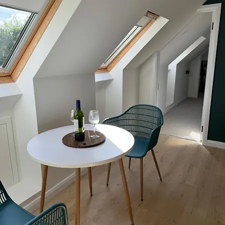 A Fantastic Hideaway In For 4 People